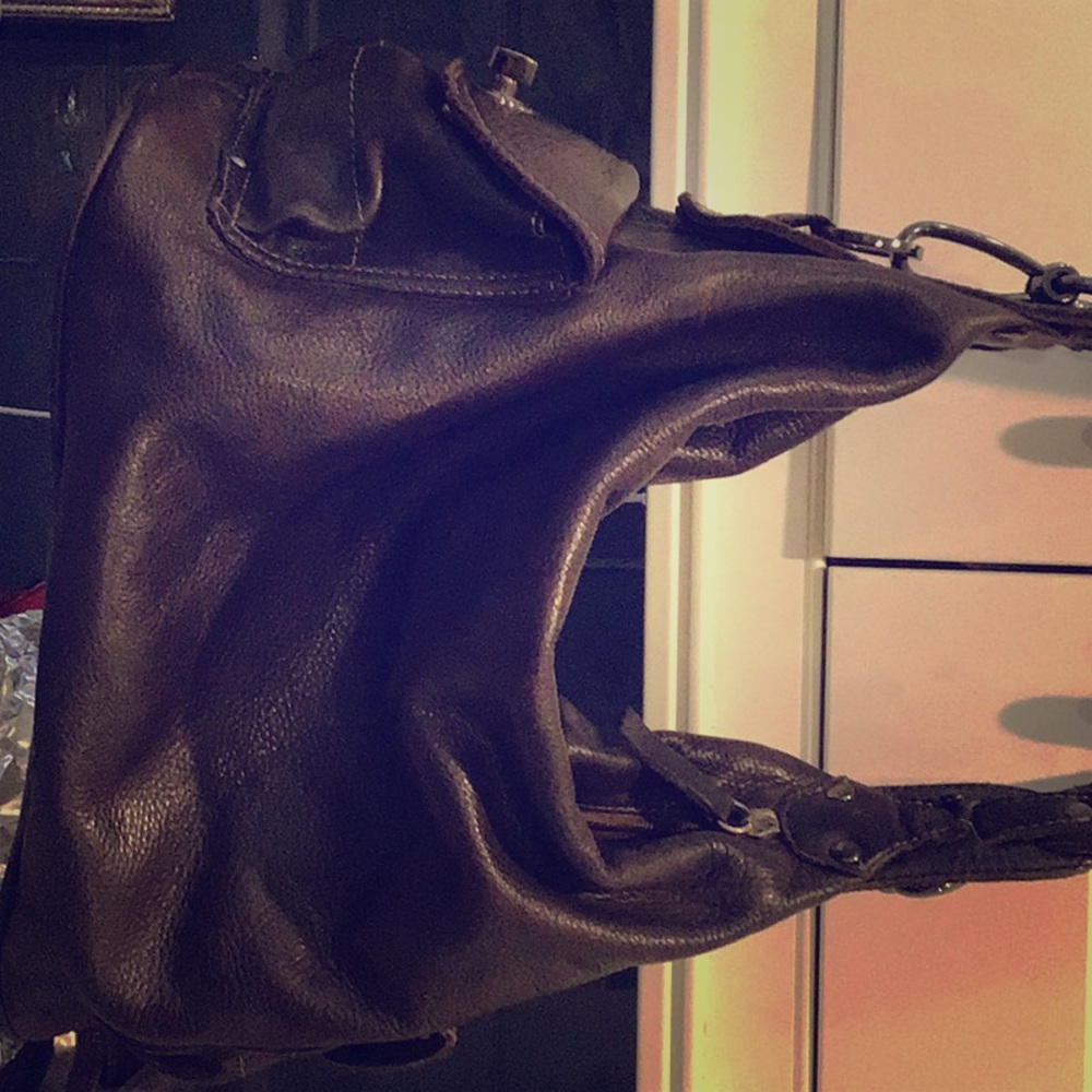 Leather bag